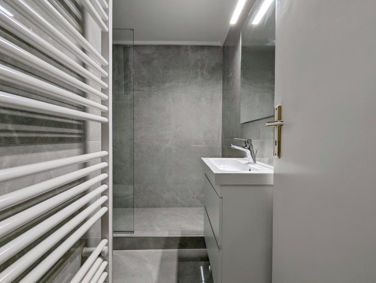 Victroria Grand Palace Apartment Athén Kültér fotó
