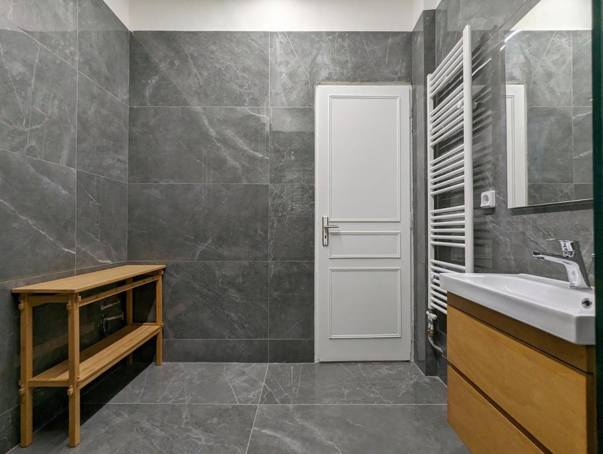 Victroria Grand Palace Apartment Athén Kültér fotó